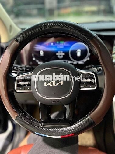 Kia Carnival 2023 Signature odo 6v siêu đẹp