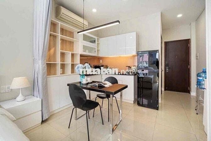 Studio Trung Tâm Balcony Bùi Viện, chợ Bến Thành, Co.opmart Cống Quỳnh