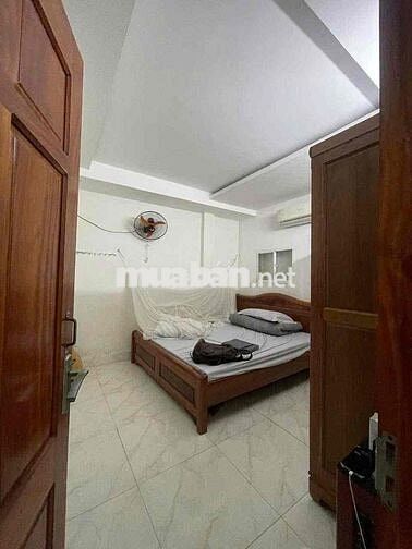 Nhà mặt tiền đường Nguyễn Mậu Tài giá rẻ