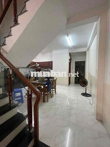 Nhà mặt tiền đường Nguyễn Mậu Tài giá rẻ