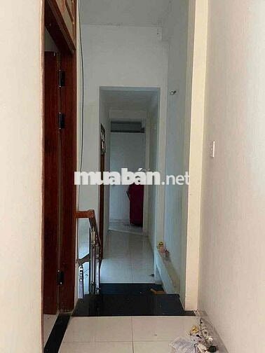 Nhà mặt tiền đường Nguyễn Mậu Tài giá rẻ