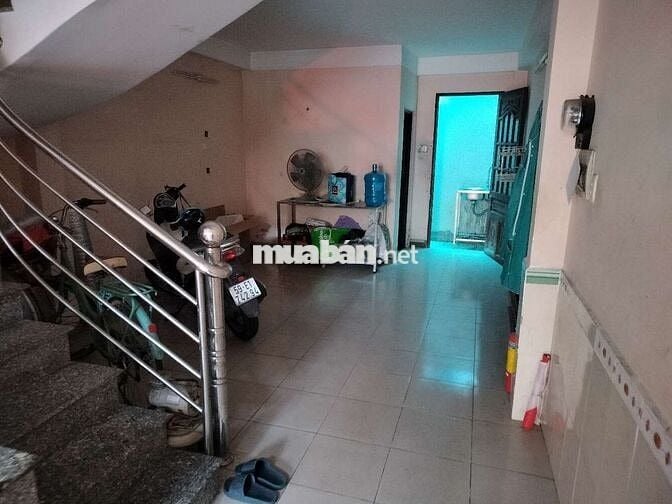 mặt bằng kinh doanh 60m² hẻm xe hơi