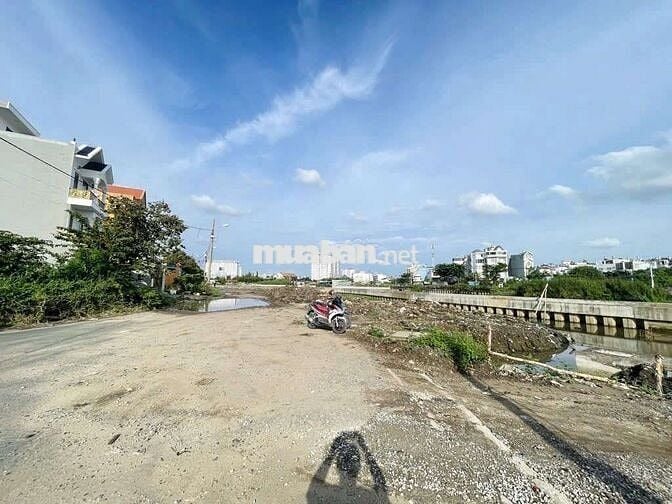 Lô đất KDC Tân Tiến - Hẻm 8m Nguyễn Văn Quá - Ngang 5m - 135m2