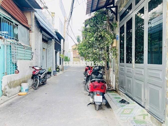 Nhà Quận 12 Lê Thị Riêng 940 Triệu Trường Nguyễn Trung Trực Hẻm Xe Hơi