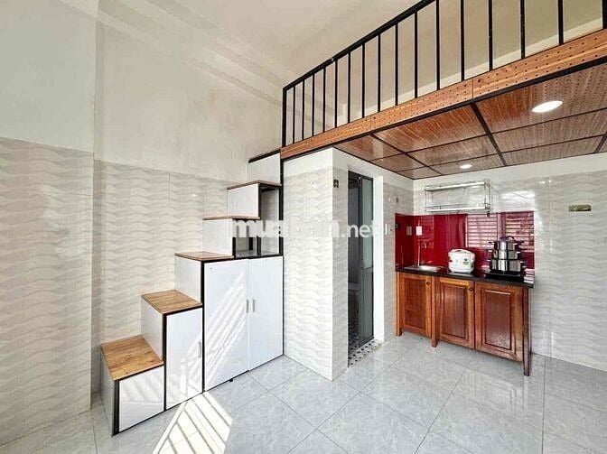 Phòng Gác Lửng Thoáng Mát, An Ninh Ngay Aeon Tân Phú