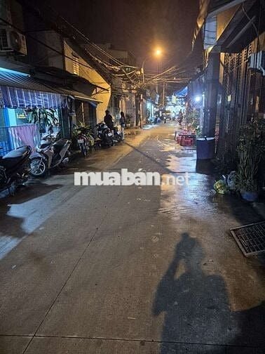 Gấp rất gấp anh chánh chính chủ bán nhà 51m, 2 tầng, 4.7 tỷ , quận 12