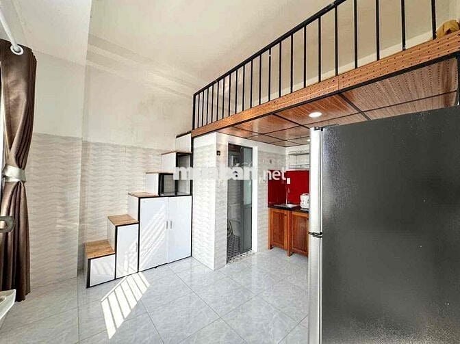 Phòng Gác Lửng Thoáng Mát, An Ninh Ngay Aeon Tân Phú