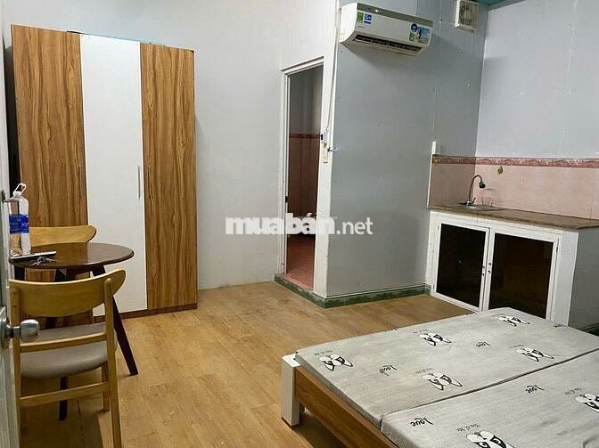 Chính chủ cho thuê căn hộ 3 tầng gồm 5 căn hộ