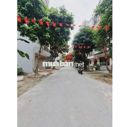 Bán đất La Khê 50m² – 2 mặt tiền – Ô tô tránh + vỉa hè – Khu đất VIP