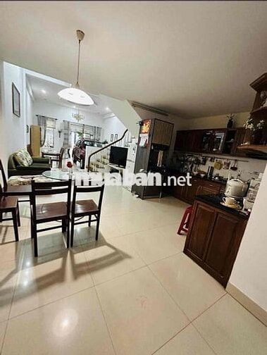 CHO THUÊ NHÀ KHU VIP CÓ CÔNG VIÊN TRƯỚC CỬA ĐƯỜNG NGUYỄN TRỌNG TUYỂN