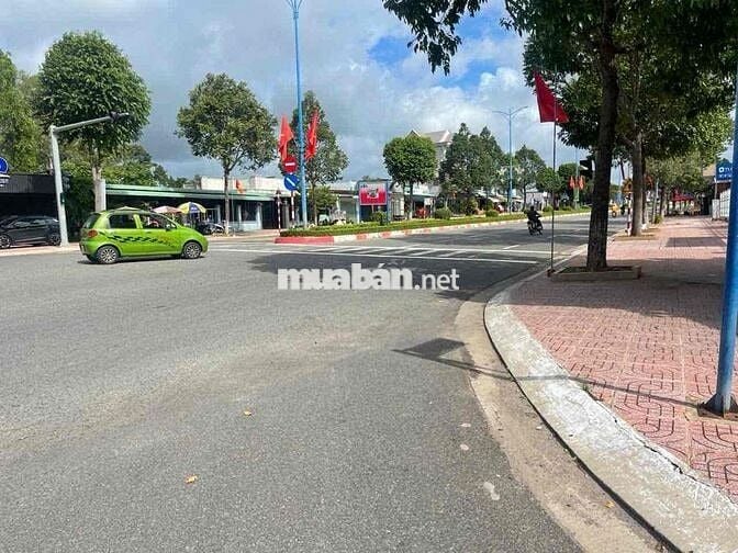 MẶT TIỀN KINH DOANH BUÂN BÁN  ĐƯỜNG LÊ DUẨN  , THỊ THỊ TRẤN ĐẤT ĐỎ BRV