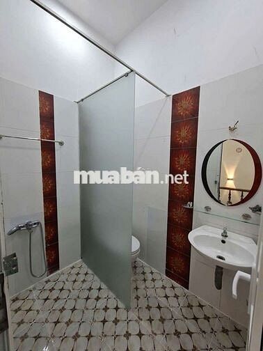 Cho thuê nhà đẹp đường Võ Thị Sáu có 5PN, 5WC