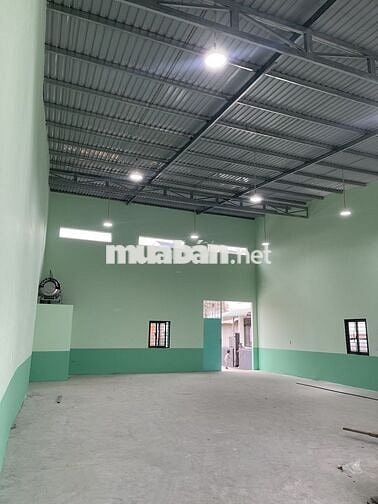 Chính chủ cho thuê nhà kho mới xây dựng khu vực Hóc Môn DT 350m2 21tr