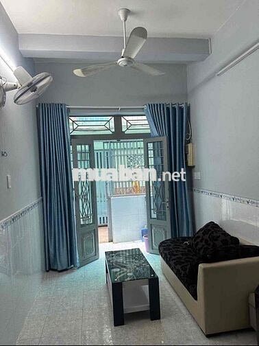 Nhà cho thuê  Hẻm / Hoàng Văn Thụ, P4, Quận Tân Bình
