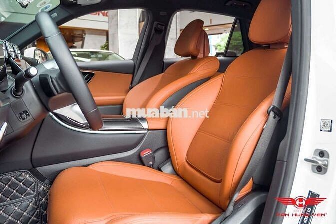 ♻️ Mercedes GLC200 4matic ,2023 
lăn bánh 20.000km