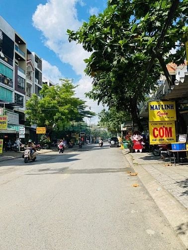 HÀNG HIẾM, CHỈ HƠN 6 tỷ xíu CÓ NGAY NHÀ MẶT TIỀN KINH DOANH TẤP NẬP