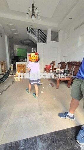 Nhà đường Mã Lò [5x12, 1 lầu, 2pn, 2toilet] có nội thất