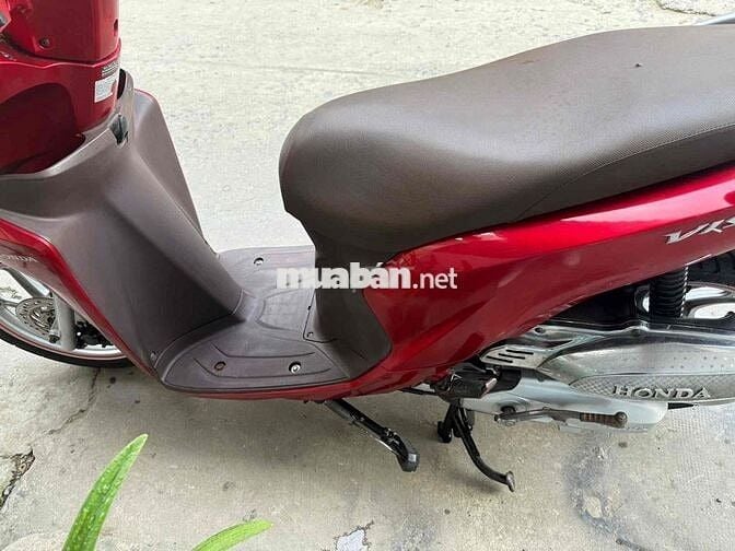 Vision 2015 xe đẹp máy zin êm đúng chủ chỉ 16tr