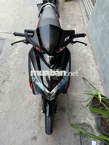 Honda Air Blade 2010 Thái Đen đỏ chỉ 28tr