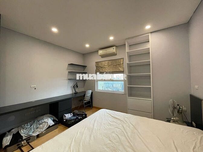 Cho thuê CH Golden Palace - Mễ Trì 120m2 3PN nội thất đẹp chỉ 18tr/th