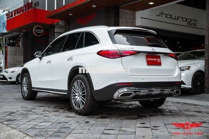 ♻️ Mercedes GLC200 4matic ,2023 
lăn bánh 20.000km