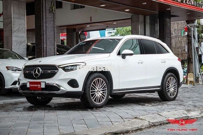 ♻️ Mercedes GLC200 4matic ,2023 
lăn bánh 20.000km