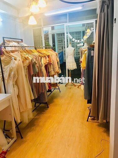 Cho Thuê Mặt Bằng Đường Số 4, Quận 3 ( MB Đông Dân Cư - KD Thoải Mái )