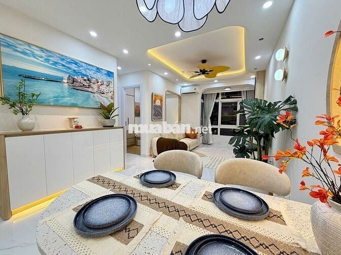 Cho Thuê căn hộ Sky Garden PMH 2PN, full nt, m.phí gửi xe,giá tốt