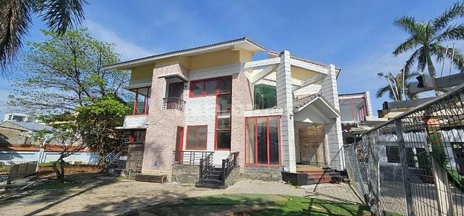 Cho thuê nhà diện tích lớn tại 69 Lê Văn Lương, Phước Kiển, Nhà Bè