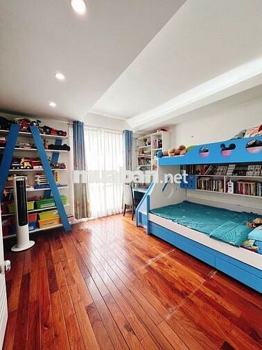 Vào luôn CT1 Sudico Mỹ Đình Sông Đà 125m2 4PN full đồ đẹp giá 19tr/th