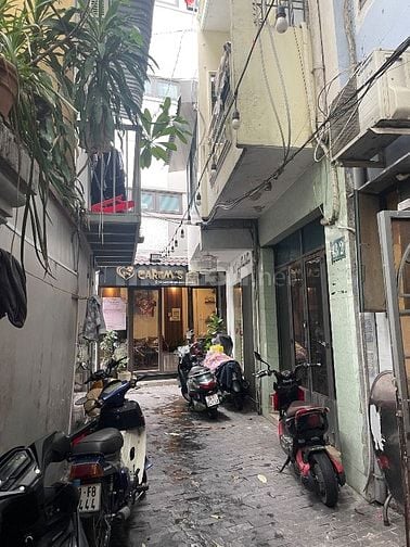 Nhà Trung tâm phố tài chính  gần chợ Bến Thành, phố đi bộ ...