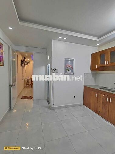 Cho thuê nhà đ23 HBC xe hơi tới của 12tr/tháng