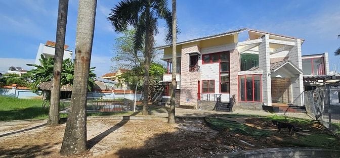 Cho thuê nhà diện tích lớn tại 69 Lê Văn Lương, Phước Kiển, Nhà Bè