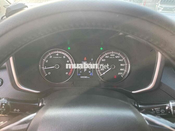 Mitsubishi Xpander 2020 1.5AT - 49000 km