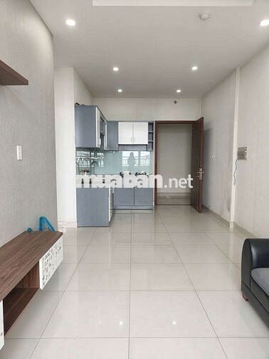 Cho thuê Toky Tower 2pn 2wc. Nhà trống và full nội thất