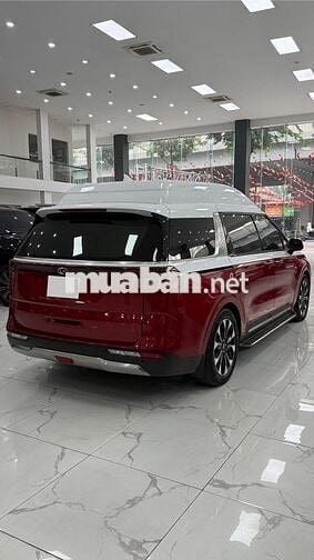 Kia Carnival Royal VIP 2023 Đỏ trắng