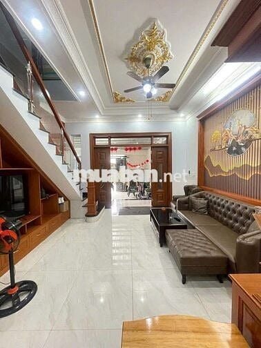 Hàng Rất Hiếm, Bán Gấp Định Cư Nước Ngoài, Biệt Thự Mái Thái.