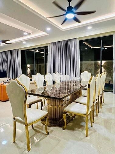 Villa Hồ Bơi tại The EverRich III, 500m2, 8PN, 9WC, Thang máy