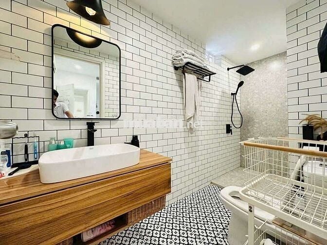 CHỦ BÁN GẤP CĂN HỘ RUBY GARDEN 70M2 3 TỶ 280 2PN 2WC SHR VIP