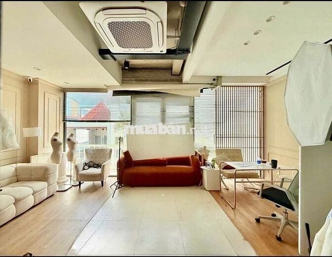 SIÊU PHẨM ĐƯỜNG HOA, 6x20M - 27D Hoa Lan, P.7, Phú Nhuận - THANG MÁY