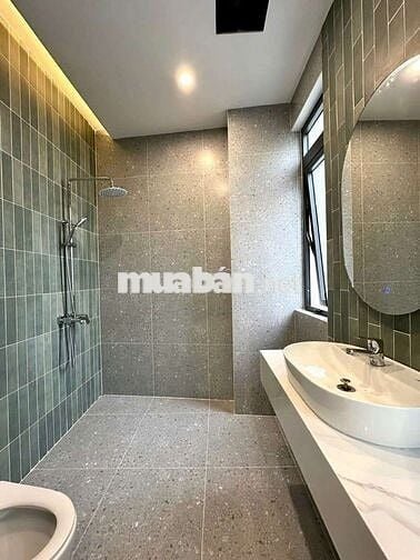 Nhà Full Nội Thất 1 Trệt 3 Lầu 4x15m Hẻm Phạm Hữu Lầu P.Phú Mỹ