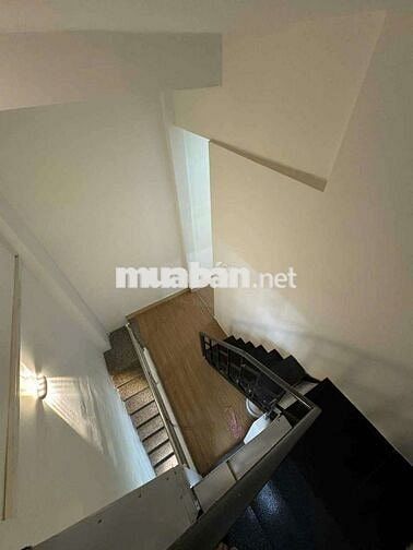 NHÀ MỚI ĐÚC 3 LẦU 4X9 ĐƯỜNG LÊ ĐÌNH CẨN. P. TÂN TẠO. QUẬN BÌNH TÂN.