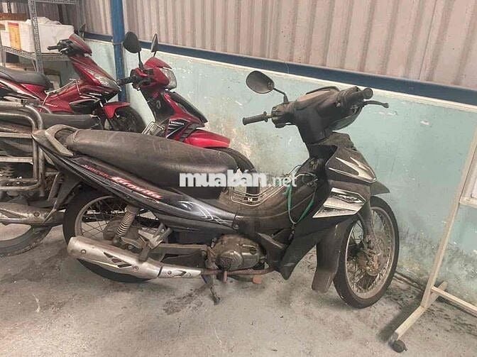 Nhà dư xe thanh lý bớt