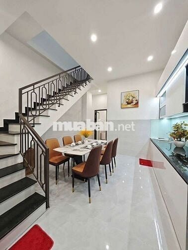 Bán nhà 2 tầng 2 mê 
🔥full nội thất kiệt 586 điện biên phủ -