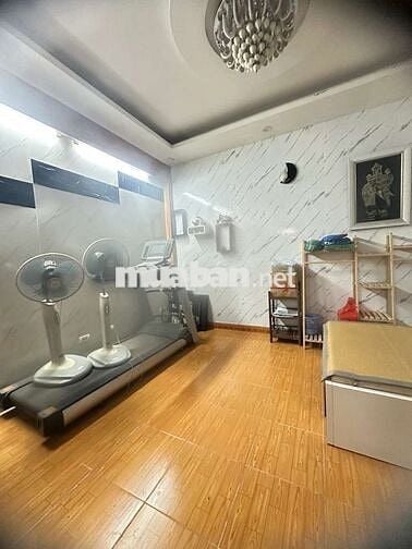 NHÀ ĐWPJ Ở NGAY - 6 TẦNG - FULL NỘI THẤT - NGÕ NÔNG - AN NINH TỐT.