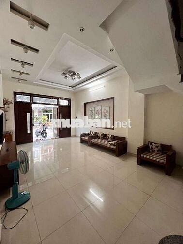 Cho thuê nhà nguyên căn mặt tiền hòa cường DN