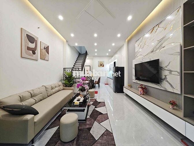 NHÀ 2 tầng kiệt ĐIỆN BIÊN PHỦ cách đường gần 50m full nội thất