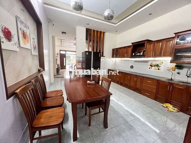 Cho thuê nhà nguyên căn mặt tiền hòa cường DN