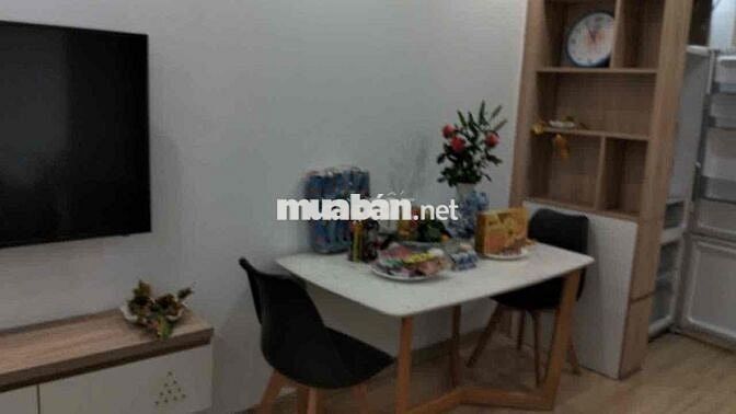 Bán căn hộ KĐT Việt Hưng 84m 3 ngủ tầng đẹp thoáng nội thất ok 5,59 ty