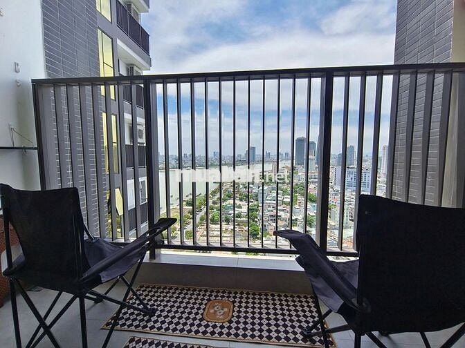 Căn hộ cho thuê tầng 20 – view trực diện thành phố & pháo hoa